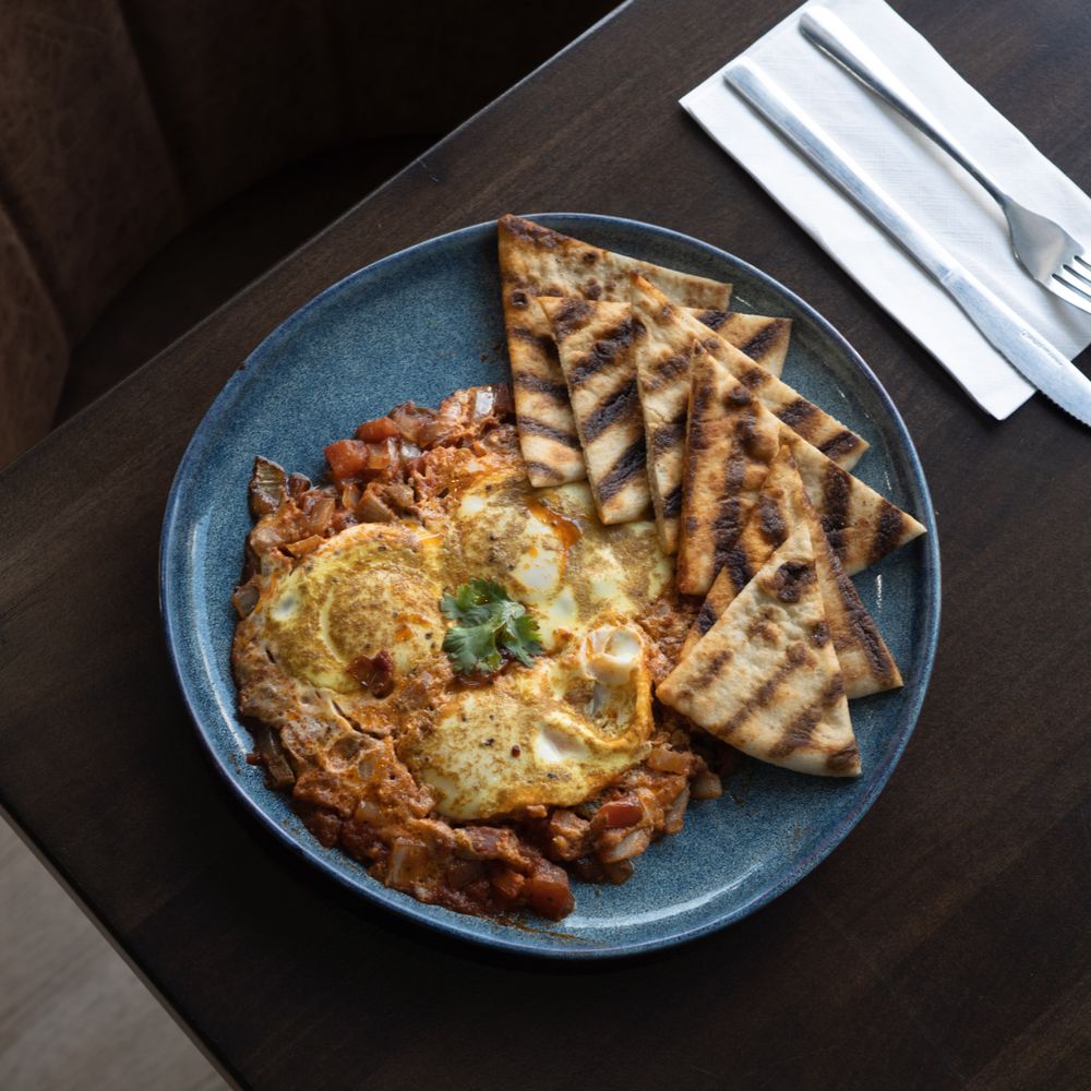Plates coming out of the Mazaji kitchen